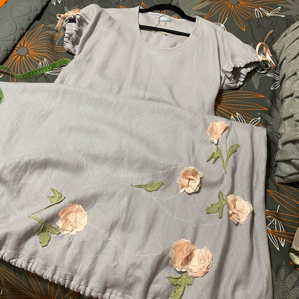 Chic Floral Appliqué Maxi Dress